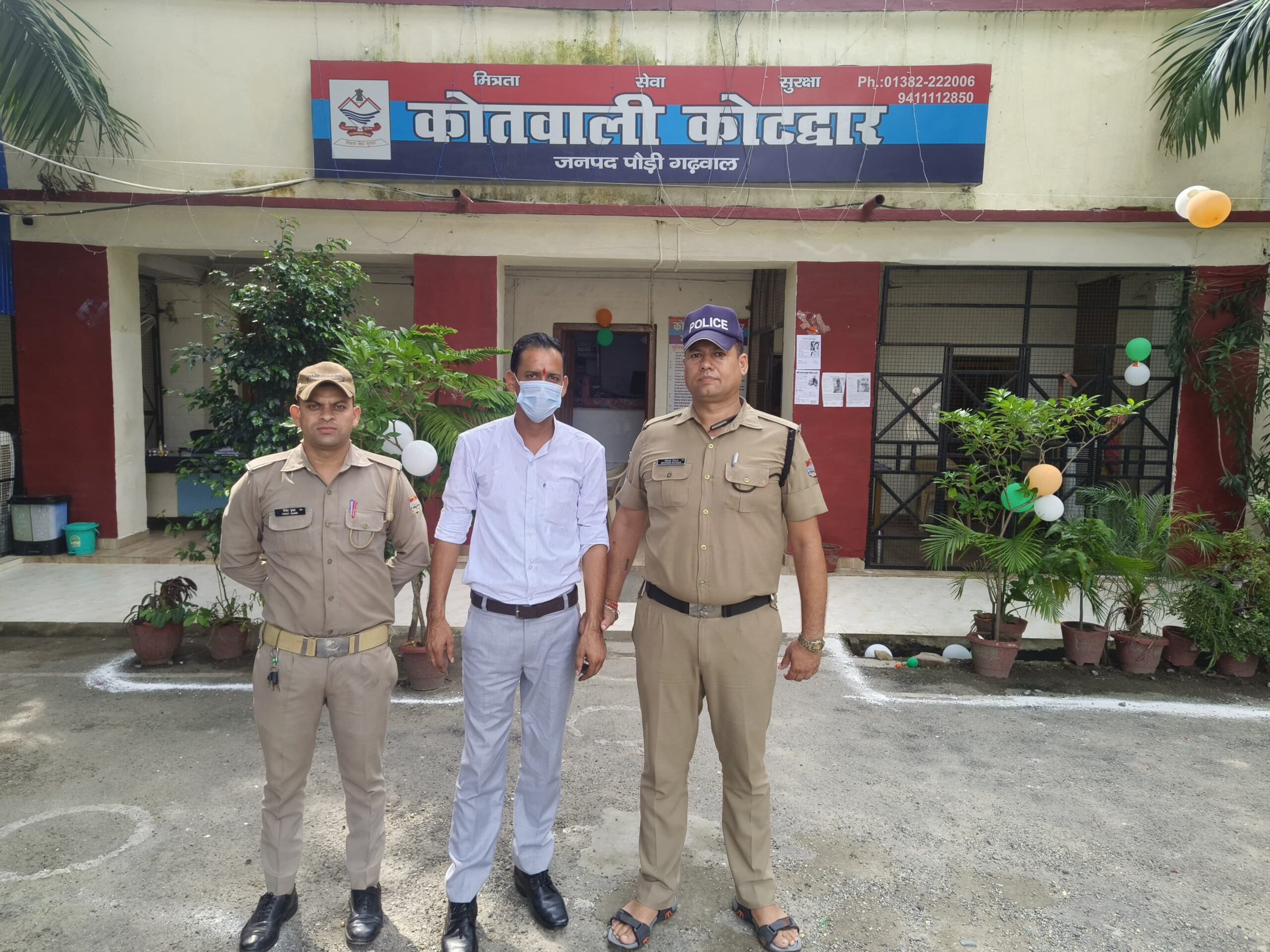 कोटद्वार भाजपा पूर्व अनुo मोर्चा जिलाध्यक्ष नौकरी दिलाने,महिला से धोखाधड़ी एवं छेड़छाड़ मामले मे गिरफ्तार